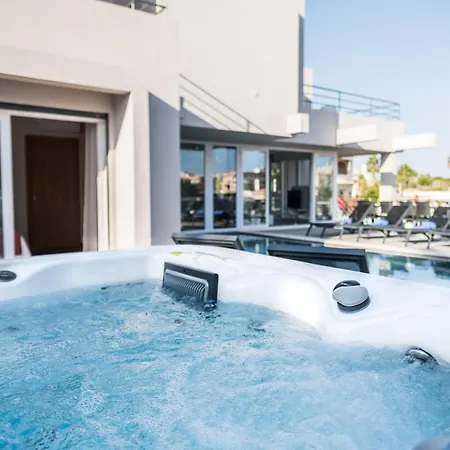 Villa In Armacao De Pera With Garden * Armação de Pêra