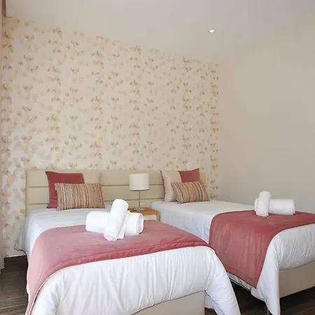 Villa Villa In Armacao De Pera With Garden